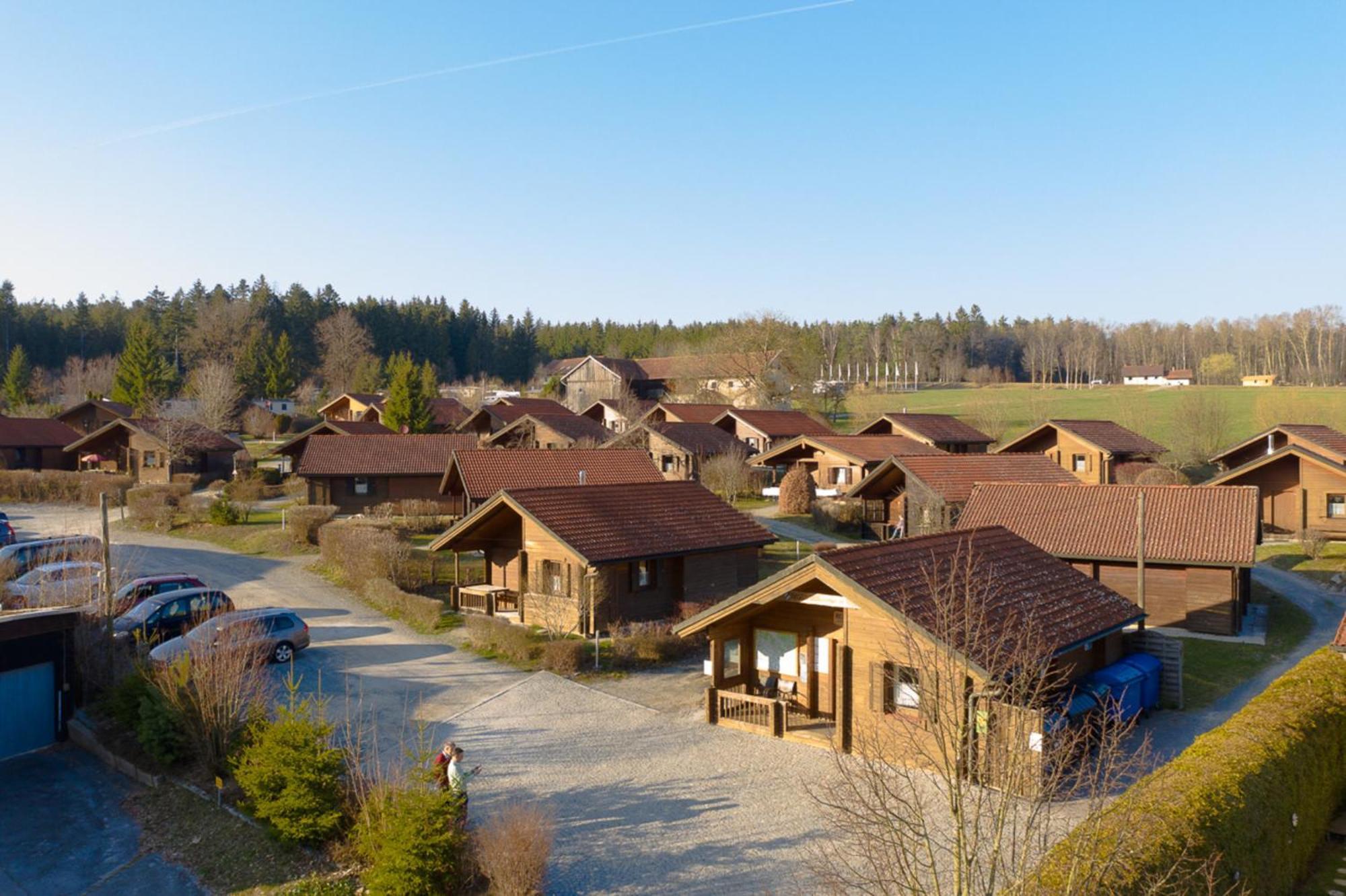 Ferienhaus Nr 6, Typ A, Feriendorf Jaegerpark, Bayerischer Wald Viechtach Bagian luar foto