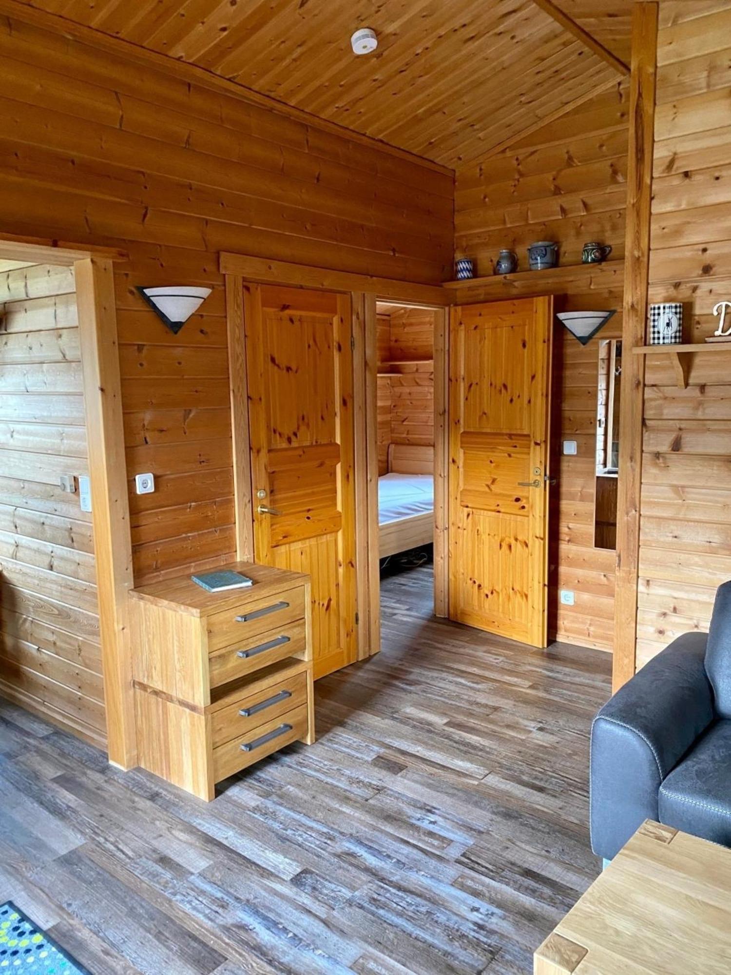 Ferienhaus Nr 6, Typ A, Feriendorf Jaegerpark, Bayerischer Wald Viechtach Bagian luar foto